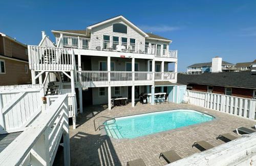 South Nags Head House | SN8023 - Pier Bliss