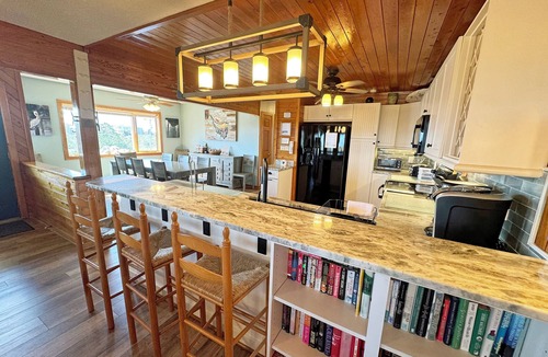 South Nags Head House | SN9615- Oceanfront Duplex Beauty! With 4 Bedrooms, Direct Beach Access, Wifi!