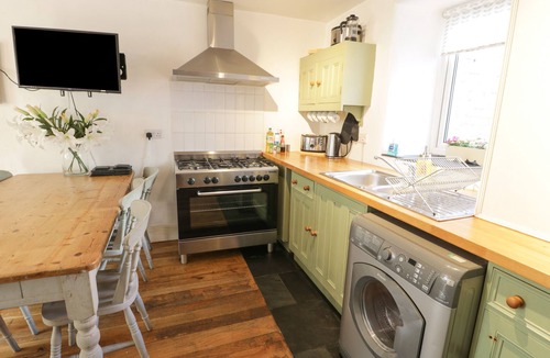 Llanberis Cottage | Snowdon View