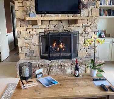 Hendersonville Apartment | Soaking in the Views, a romantic getaway for 2