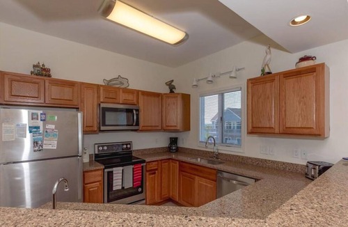 Topsail Beach House | Son Seekers - OCEANFRONT! 4 bedroom, 3 bath home with covered porches in