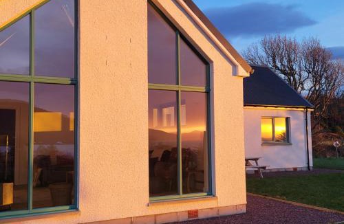 Strathcarron House | Sonas