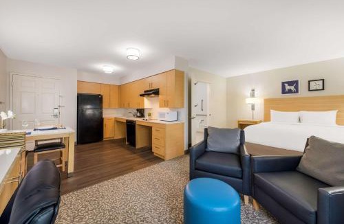 Arrowood Hotel | Sonesta ES Suites Charlotte Arrowood