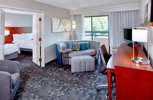 Morrisville Hotel | Sonesta Select Raleigh Durham Airport Morrisville