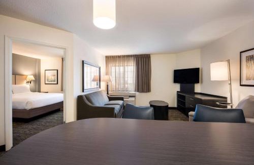 Newell Hotel | Sonesta Simply Suites Charlotte University