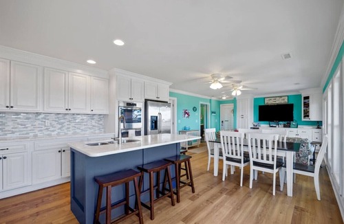 Ocean City Beach House | Sound Sister, North Topsail Beach