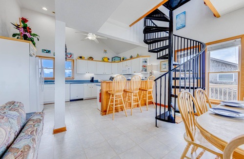 Brigands' Bay House | Soundfront Dog Friendly Home with Hot Tub, Game Room, and More!