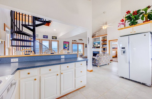 Brigands' Bay House | Soundfront Dog Friendly Home with Hot Tub, Game Room, and More!