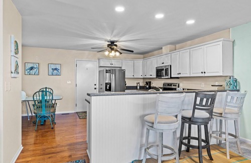 Carteret County House | SOUNDFRONT HOME IN BEAUFORT – 3BD/2BA WITH PRIVATE DOCK