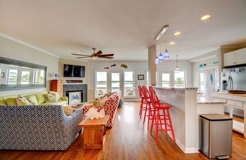 Ocean City Beach House | "Sounds Right" - Soundfront Home - Dock - Fenced Yard - Community Pool