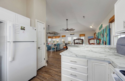 Carova Beach House | Soundside, Canal Front! Water views!, 4x535, The 4x4 Leaf Clover