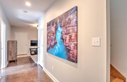 Royal Pines House | South Asheville Townhome 16 B