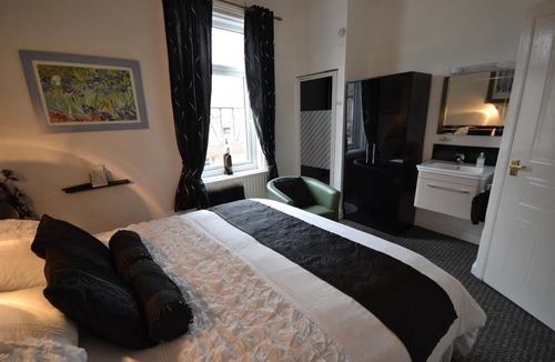 South Shields House | South Shore Guest House