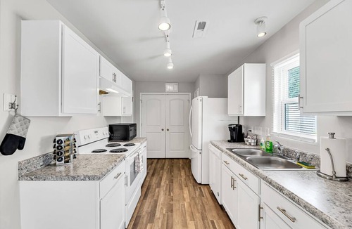 Winston - Salem House | Southern Charm Meets City Comfort