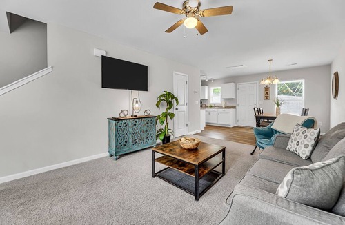 Winston - Salem House | Southern Charm Meets City Comfort