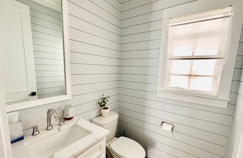 Winston - Salem House | Southern Charm Meets Lux Design 3BR/2.5BA - 10 min from WFU