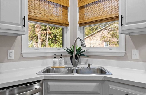 Southern Pines House | Southern Pines Getaway w/Hot Tub, Fire Pit & Pool