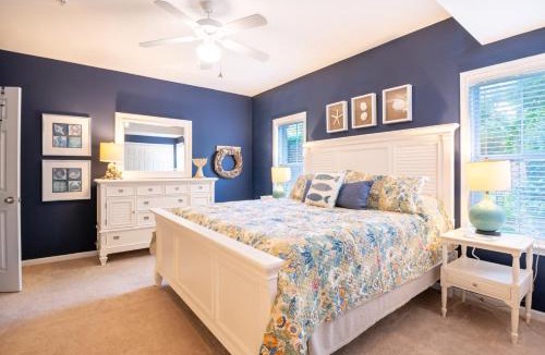 Southport House | Southport Condo near ICW and Golf - Dogs Allowed - Ground Level