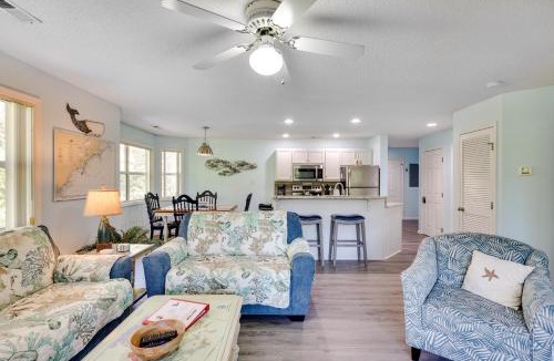 St. James Apartment | Southport Fall Getaway | Condo with Deck and Pool