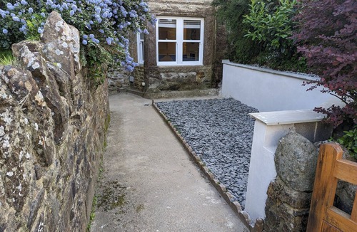 Okehampton Apartment | Spacious 2Bed Apartment with Private Garden