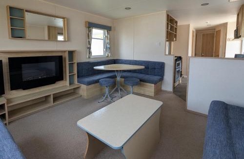 Watchet Resort | Spacious 3 Bed Caravan With A Decking Doniford Bay WF8