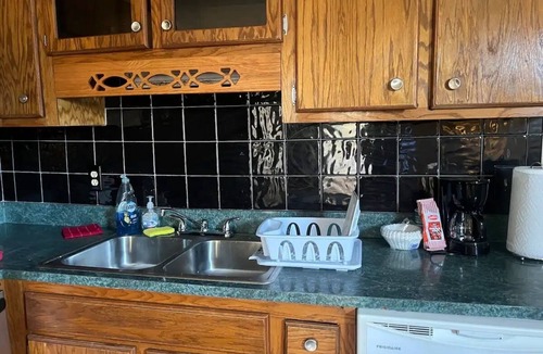 Fayetteville House | Spacious 5-bedroom house in awesome school district with WiFi