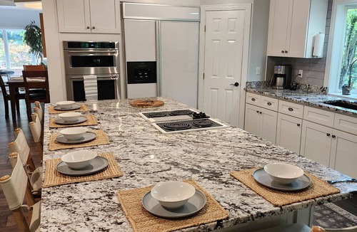Royal Pines House | Spacious 5-bedroom house in South Asheville/Arden 4500sqft of fun, sleeps 10+