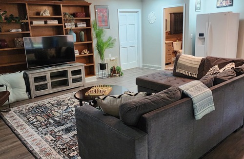 Royal Pines House | Spacious 5-bedroom house in South Asheville/Arden 4500sqft of fun, sleeps 10+