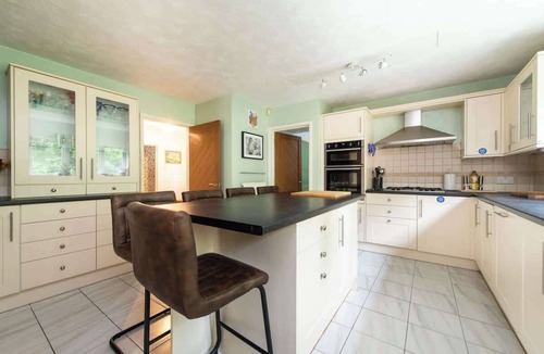 Malvern Wells House | Spacious 5BR Home in Redditch