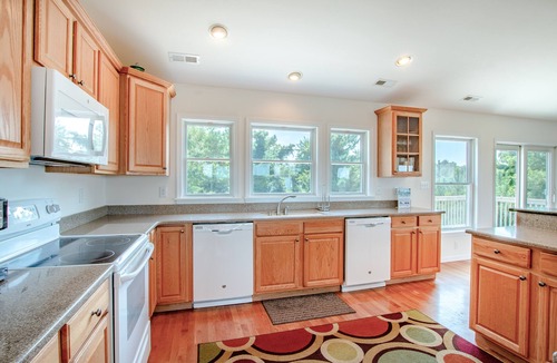 Duck House | Spacious 6 br home with pretty water view and an elevator for easy access