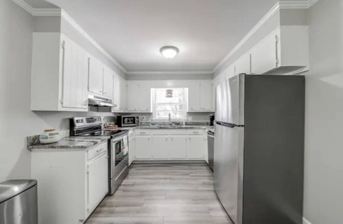 North Raleigh House | Spacious 8 Bed Home Near North Hills, DT, Airport