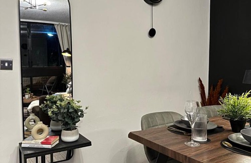 Hillrise Apartment | Spacious and modern flat in Archway