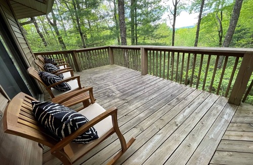 Brevard Cabin | Spacious Brevard Cabin w/Views & Pool/Golf/Lake