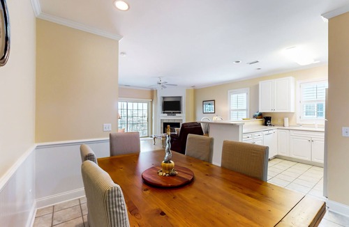St. James Condo | Spacious condo with marina & Intercoastal views, screened-in balconies, W/D & AC