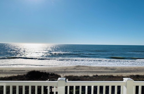 Emerald Isle House | Spacious family home with extras and room to Just Breathe in Emerald Isle, NC