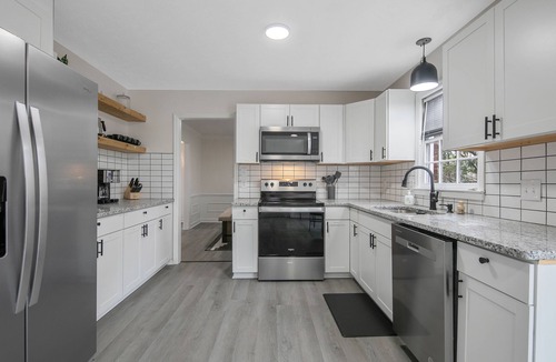 Terry Sanford House | Spacious Family Oasis with Hot Tub, PingPong, Air Hockey & More - Ideal Getaway!