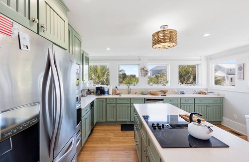 Bald Head Island House | Spacious Home with Ocean Views from Primary Suite, 4BR, 3BA, SB location