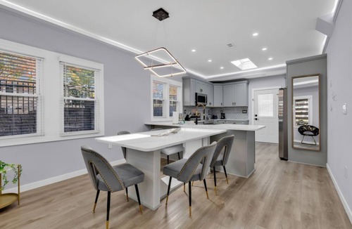 Villa Heights House | Spacious House in Charlotte Close to NoDa District