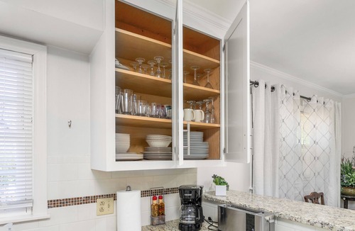 Burlington House | Spacious Living Less than 2 miles from Elon University!