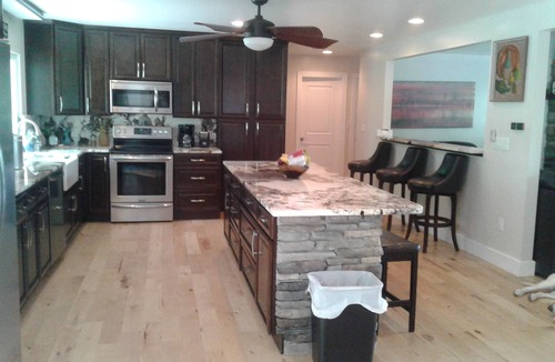 Banner Elk House | SPACIOUS LUXURY LODGE, 5 MIN TO SLOPES 2 FIREPLACES, POOLTABLE sleeps 16