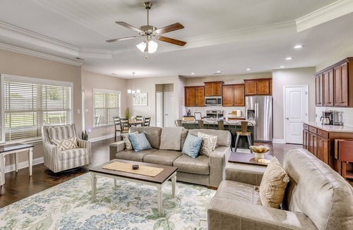 Meridianville House | Spacious Meridianville Family Home w/Patio