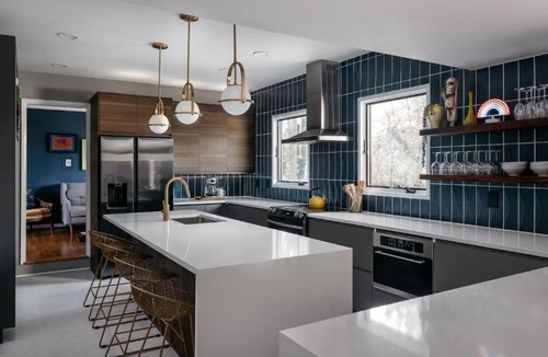 Bent Creek House | Spacious Mid Century Home Close To Everything