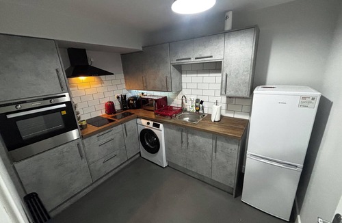 Blackburn Apartment | Spacious modern flat Blackburn