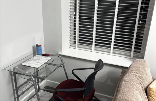 Blackburn Apartment | Spacious modern flat Blackburn