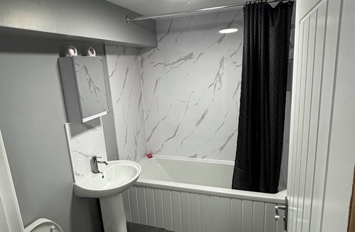 Blackburn Apartment | Spacious modern flat Blackburn