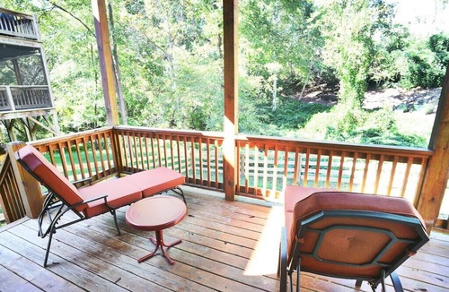 Huston - Courtland Apartment | Spacious Montford Hideaway, Covered Deck, Private & Quiet, Short Walk Downtown