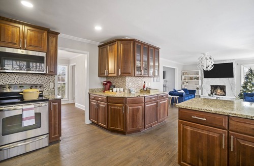 Charlotte House | Spacious Private 5BR-Perfect for Family Gathering in Charlotte