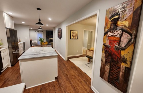 Northeast Raleigh House | Spacious & Private Willow Creek Getaway ★ King Bed & Laundry ★ Near DT Raleigh