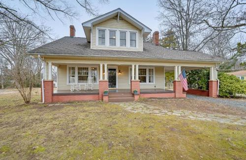 Winston - Salem House | Spacious Salem-Winston Home with Deck!