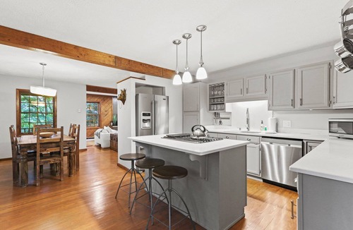Banner Elk Ski Chalet | Spacious Ski Chalet: Winter Wonderland w/Hot Tub & Sauna Close to Beech & Sugar